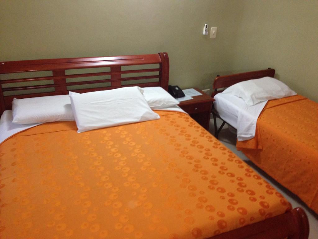 Hotel San Francisco De Asis Санта Марта Екстериор снимка