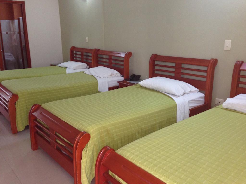 Hotel San Francisco De Asis Санта Марта Екстериор снимка