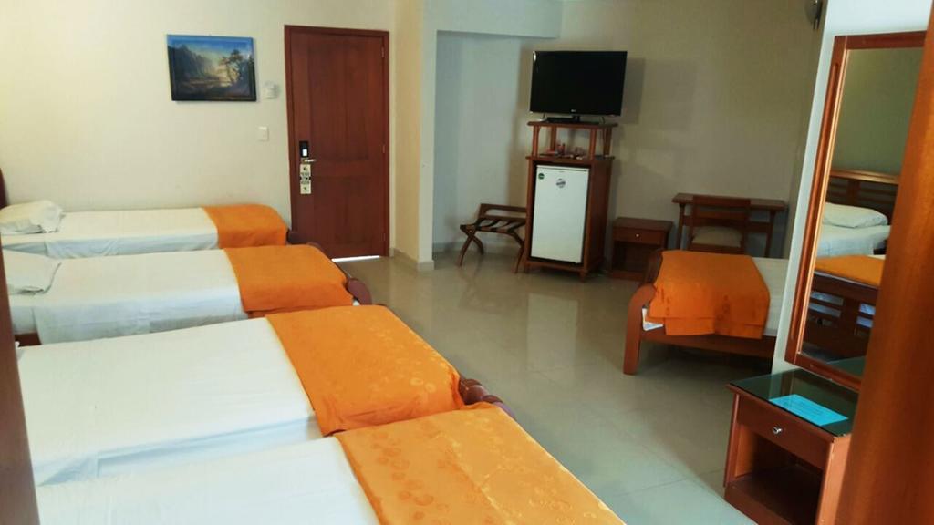 Hotel San Francisco De Asis Санта Марта Екстериор снимка