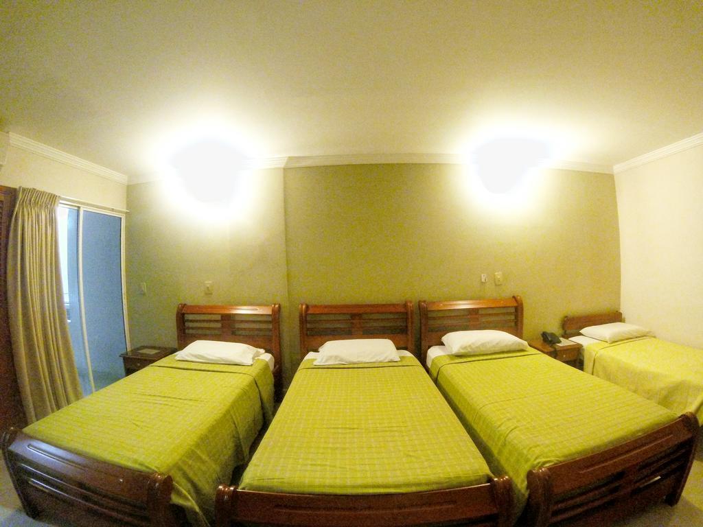 Hotel San Francisco De Asis Санта Марта Екстериор снимка