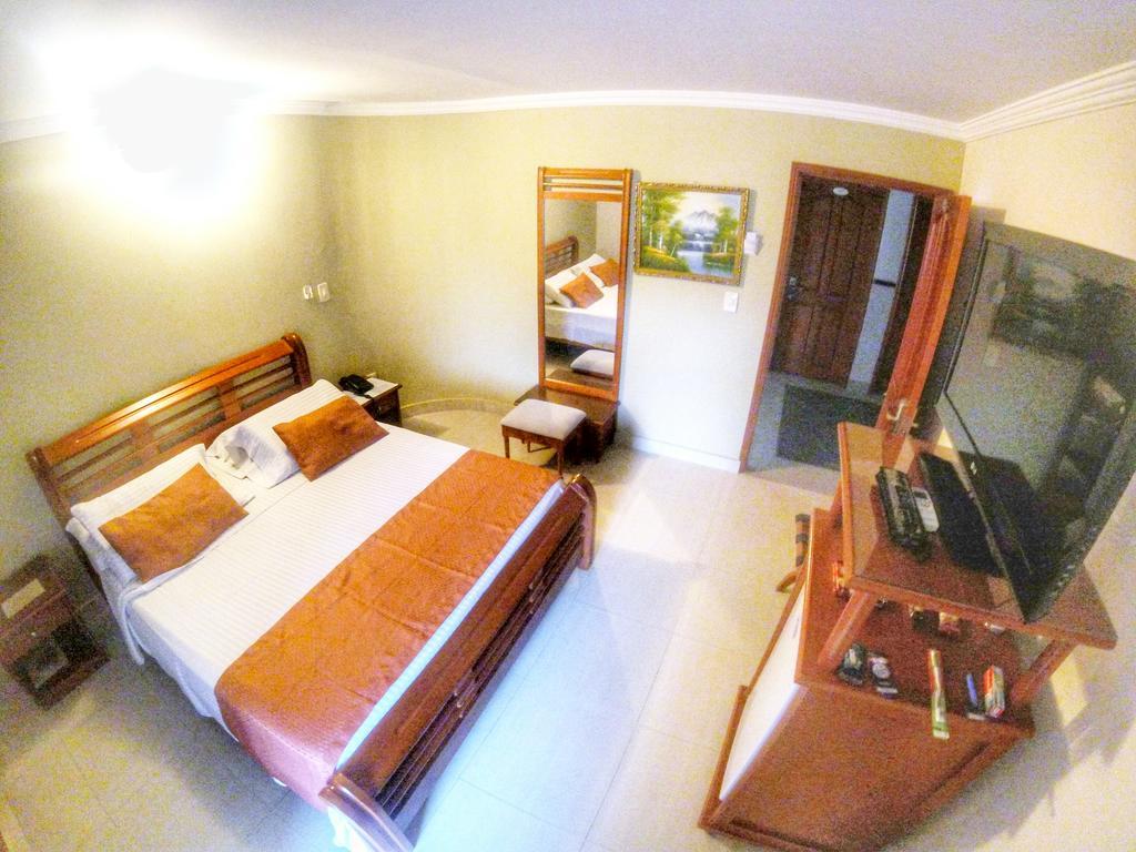 Hotel San Francisco De Asis Санта Марта Екстериор снимка