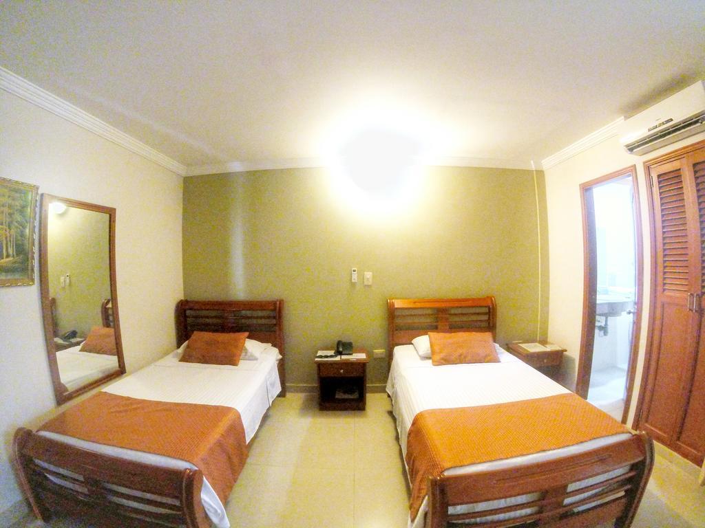 Hotel San Francisco De Asis Санта Марта Екстериор снимка