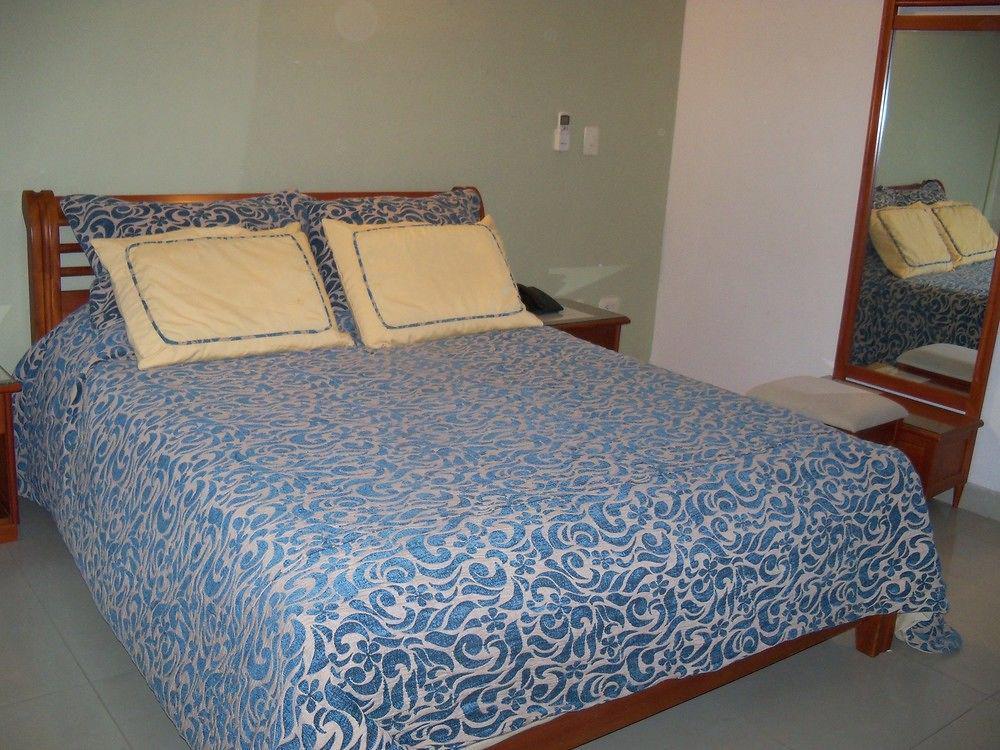 Hotel San Francisco De Asis Санта Марта Екстериор снимка